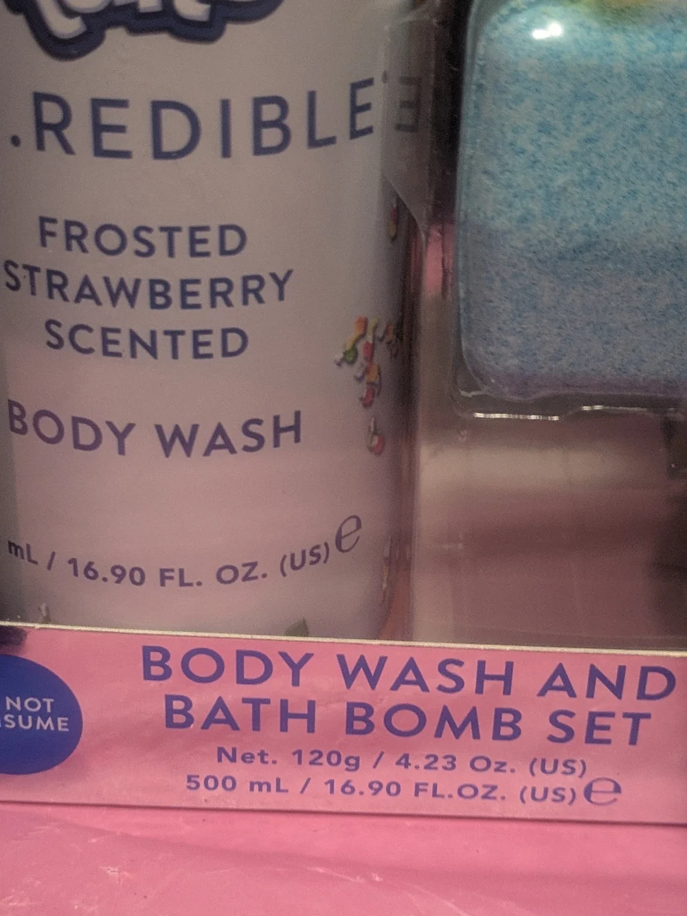 Pop-Tarts Frosted Strawberry Body Wash & Bath Bomb Set with Blue Crew Socks Teen